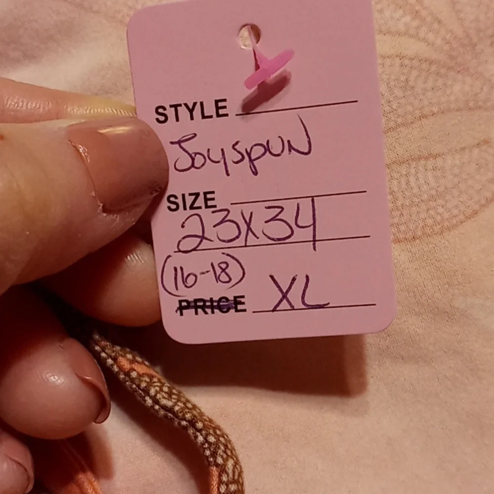 Joyspun XL (16-18) Beautiful coral Leaf Print Elastic Front Ruffle Hem Nightgown - Picture 6 of 8